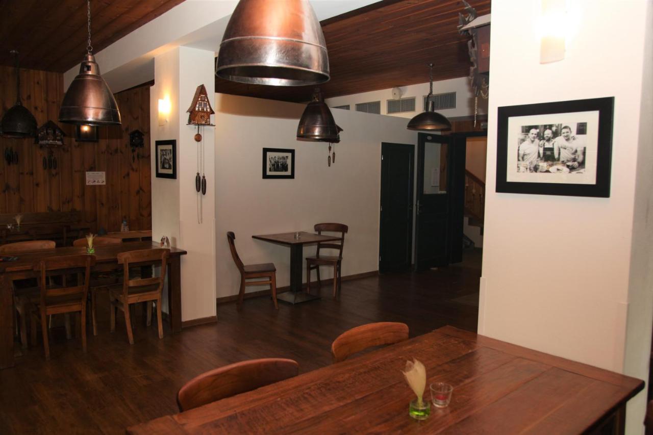 Aparthotel Madr 모드라바 외부 사진